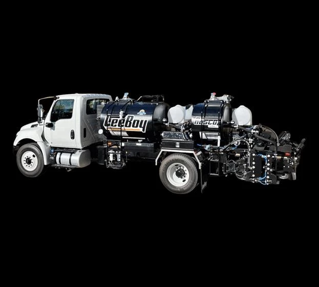 New Rosco Asphalt Distributor